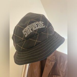 Supreme fisher hat